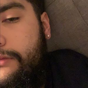 Meet your Posher, Simon